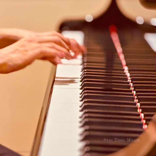 ピアノアレンジの撮影。

New Piano Arrangement
YouTube Shorts Coming Soon...

youtube.com/@syo-timemusic

#キリトリセカイ
#写真好きな人と繋がりたい 
#Piano #ピアノカバー #ピアノ弾き